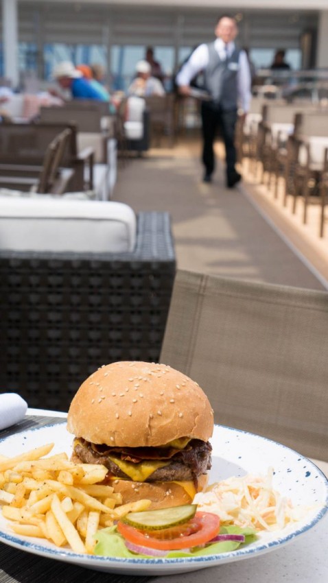 Viking caters largely to North American tastes. The wide selection of burgers offered at the Pool Grill are but one example.