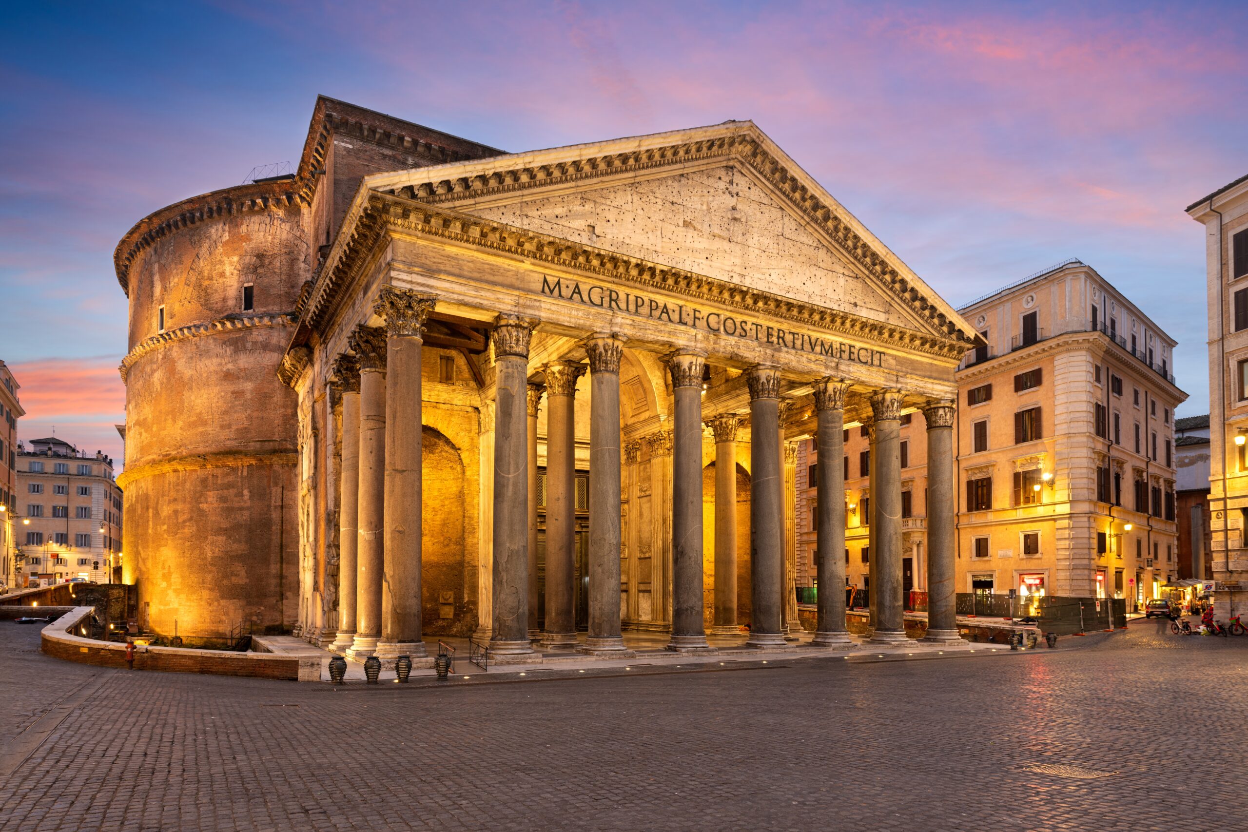 front entrance of the Pantheon